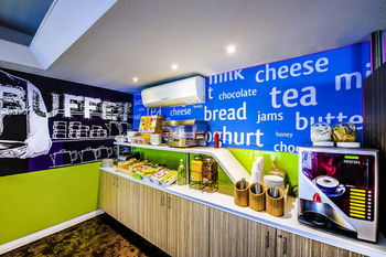 Ibis Budget Fawkner - Sunshine Coast Guide 12