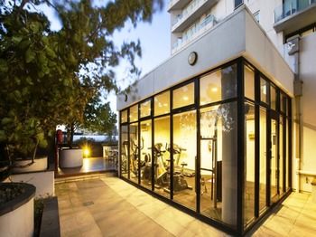 Alpha Apartments Melbourne - Sunshine Coast Guide 27