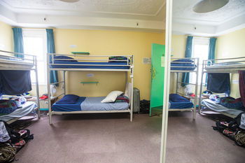 Eva's Backpackers - Sunshine Coast Guide 7