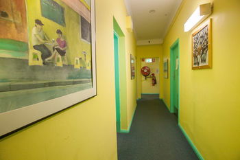 Eva's Backpackers - Sunshine Coast Guide 35