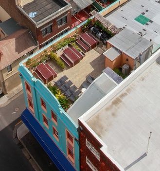 Eva's Backpackers - Sunshine Coast Guide 50