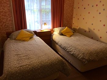 Australian Home Away @ Doncaster Grange Park - Sunshine Coast Guide 5