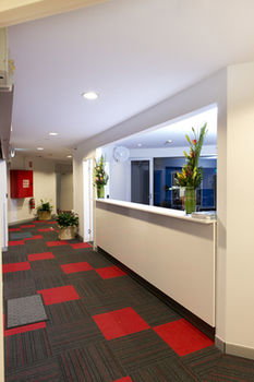 Sydney Student Living - Hostel - Sunshine Coast Guide 3