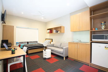 Sydney Student Living - Hostel - Sunshine Coast Guide 19