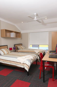 Sydney Student Living - Hostel - Sunshine Coast Guide 22