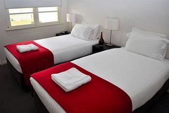 Albert Road Serviced Apartments - Sunshine Coast Guide 5
