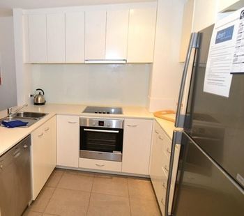 Albert Road Serviced Apartments - Sunshine Coast Guide 12