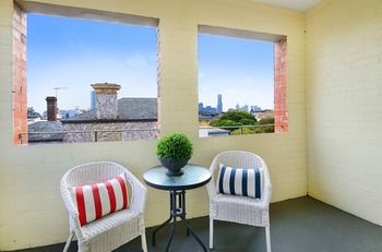 Albert Road Serviced Apartments - Sunshine Coast Guide 21