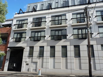 Australian Home Away @ Market Square Melbourne - Sunshine Coast Guide 2