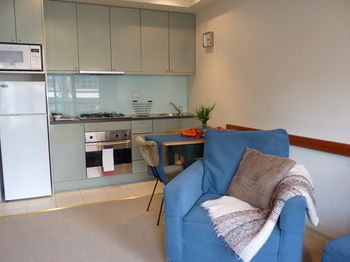 Australian Home Away @ Market Square Melbourne - Sunshine Coast Guide 7