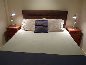 Australian Home Away @ Market Square Melbourne - Sunshine Coast Guide 11