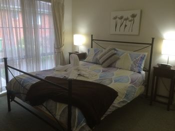Australian Home Away Ringwood @ Bardia - Sunshine Coast Guide 9