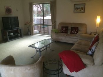 Australian Home Away Ringwood @ Bardia - Sunshine Coast Guide 16