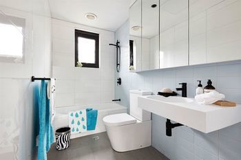 Aberlour Court - Sunshine Coast Guide 24