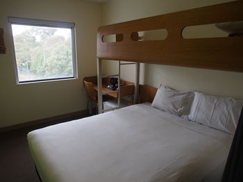 Ibis Budget Sydney Olympic Park - Sunshine Coast Guide 13