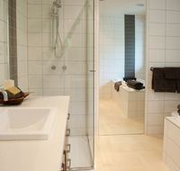 Mountain Element Retreats - Sunshine Coast Guide