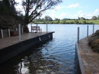 Clarence River Bed & Breakfast - Sunshine Coast Guide 1