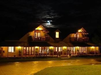 Clarence River Bed & Breakfast - Sunshine Coast Guide 2