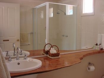 Clarence River Bed & Breakfast - Sunshine Coast Guide 10