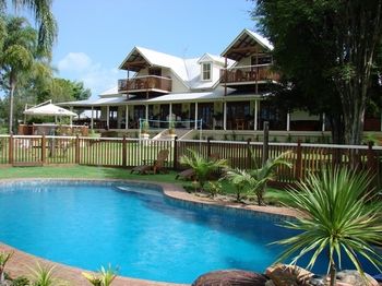Clarence River Bed & Breakfast - Sunshine Coast Guide 12