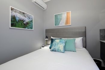 Alison Lodge - Sunshine Coast Guide 11