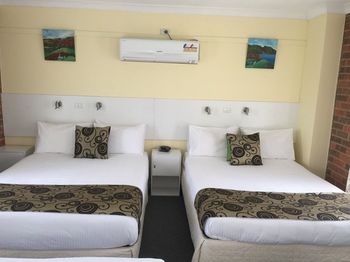 Aussie Rest Motel - Sunshine Coast Guide 27
