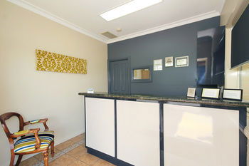 Edward Parry Motel & Apartments - Sunshine Coast Guide 15