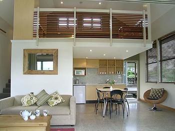 Elfin Hill Country Accommodation - Sunshine Coast Guide 2