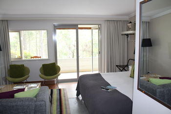 Elfin Hill Country Accommodation - Sunshine Coast Guide 7