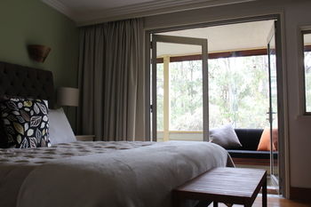 Elfin Hill Country Accommodation - Sunshine Coast Guide 8