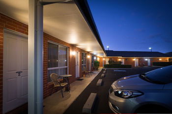 Akuna Motor Inn And Apartments - Sunshine Coast Guide 27
