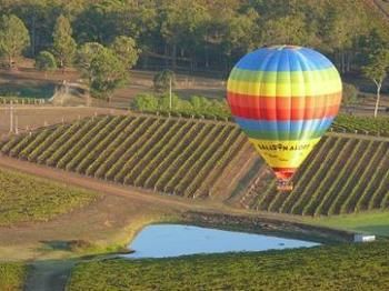 Hunter Valley Bed & Breakfast - Sunshine Coast Guide 1