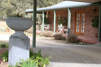Hunter Valley Bed & Breakfast - Sunshine Coast Guide 6