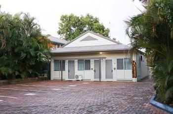 Central Motel Mooloolaba - Sunshine Coast Guide 1