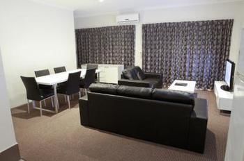 Central Motel Mooloolaba - Sunshine Coast Guide 6