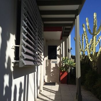 Chaucer Palms Boutique Bed & Breakfast - Sunshine Coast Guide 0