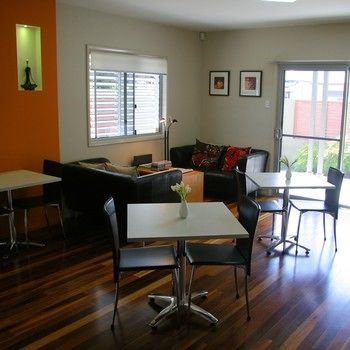 Chaucer Palms Boutique Bed & Breakfast - Sunshine Coast Guide 23