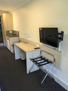 Avoca Beach Hotel & Resort - Sunshine Coast Guide 5