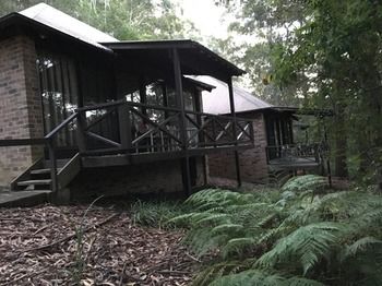 Avoca Beach Hotel & Resort - Sunshine Coast Guide 39