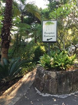 Avoca Beach Hotel & Resort - Sunshine Coast Guide 40