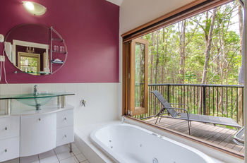 Amytis Gardens Retreat Spa And Cooking School - Sunshine Coast Guide 0