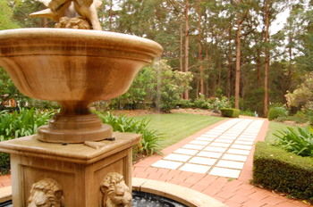 Amytis Gardens Retreat Spa And Cooking School - Sunshine Coast Guide 5