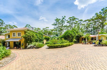 Amytis Gardens Retreat Spa And Cooking School - Sunshine Coast Guide 10