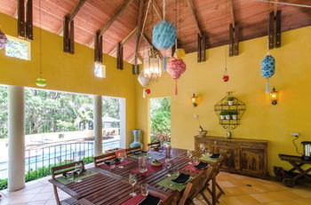 Amytis Gardens Retreat Spa And Cooking School - Sunshine Coast Guide 15