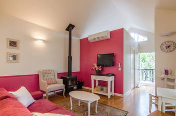 Amytis Gardens Retreat Spa And Cooking School - Sunshine Coast Guide 22