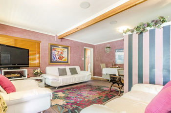 Amytis Gardens Retreat Spa And Cooking School - Sunshine Coast Guide 23