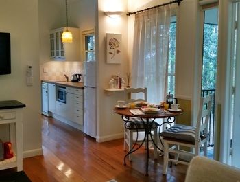 Amytis Gardens Retreat Spa And Cooking School - Sunshine Coast Guide 26