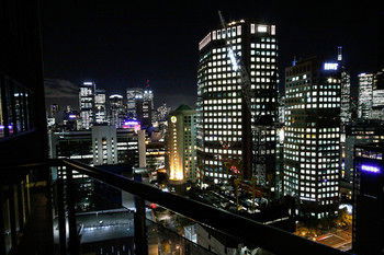 Amazing City Apartment - Sunshine Coast Guide 17