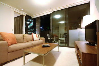 Amazing City Apartment - Sunshine Coast Guide 27