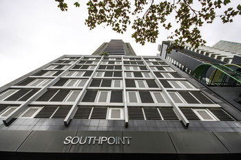 Amazing City Apartment - Sunshine Coast Guide 41